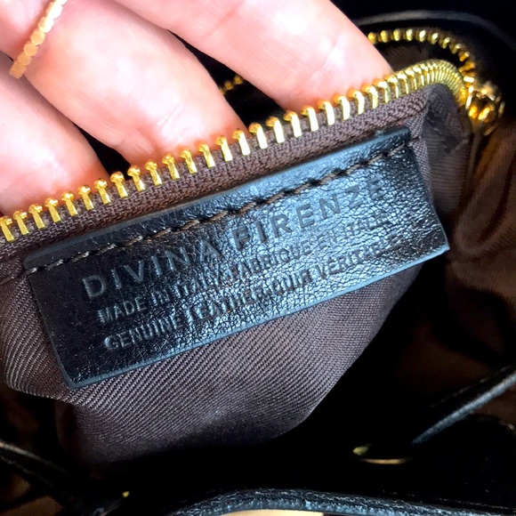 ⭐️ DIVINA FIRENZE Italian Leather Mini Bucket Bag - Picture 7 of 12